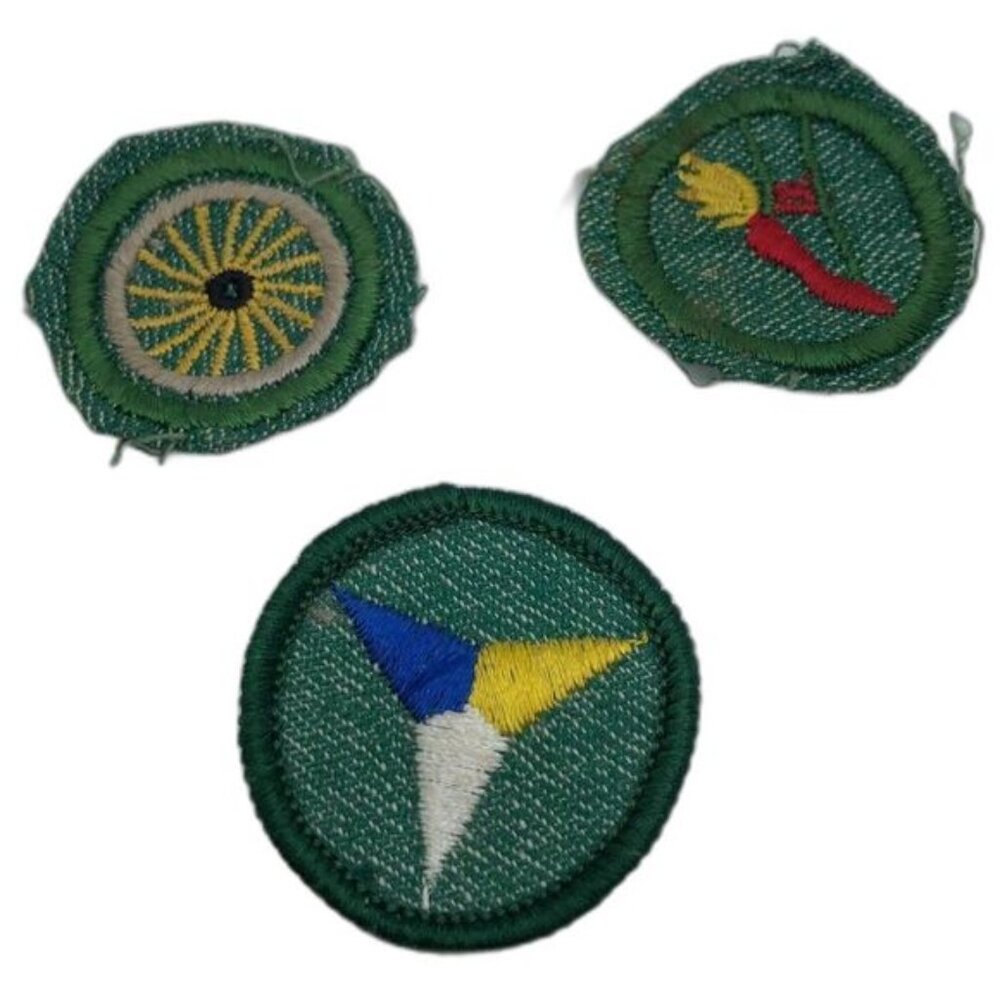 Vintage Girl Scouts Badge Lot of Three 40s-50s Personal Heath Cyclist Dancer